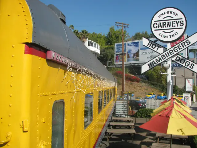 Meanings Explored: Essential Insights into Minimalism – Comprehensive List of 23 Terms