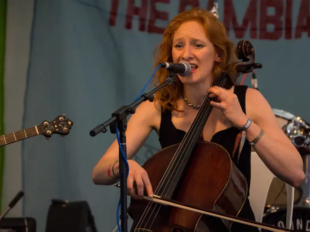 Renowned violinist, Regina Carter to deliver commencement speech at UCLA Herb Alpert School of...