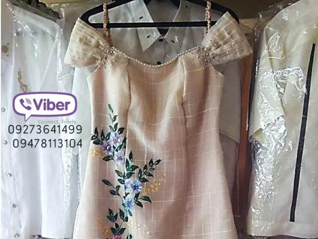 Writing an Impactful Monthly Report: Including Templates for Success