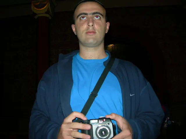 Bundesbank Ignores Cash Matters, Overlooking Urgent Issues