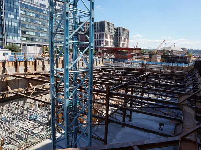 The Zumer has been composed using the Aitishnik script.