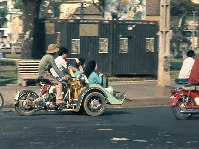 Portability of Occupational Pensions and Health Insurance: Advantages of Mobility Pension for...