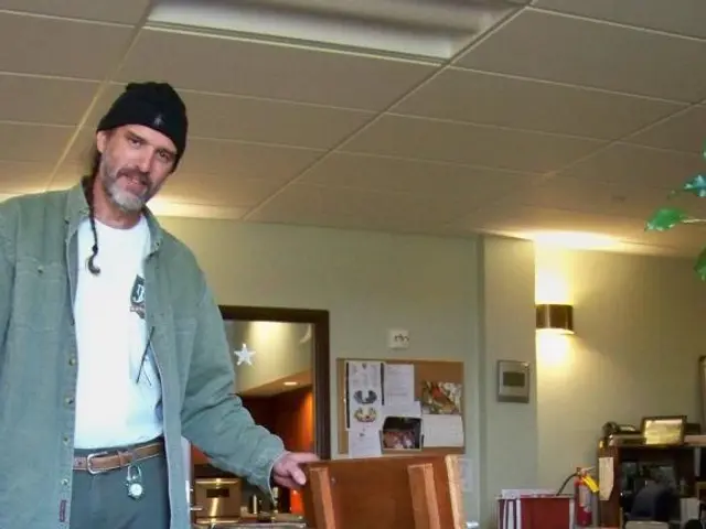 Warning Signs of Constant Negativity in Your Social Circle: Identifying and Managing Them...