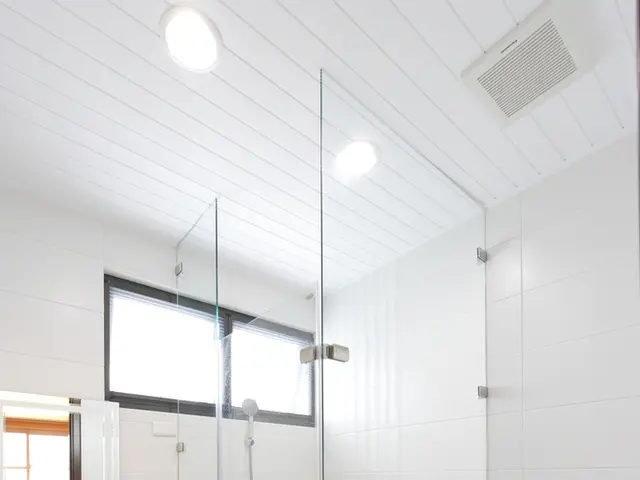 Freiburg carries out restroom upgrades at Johannes-Schwartz School, Lehen branch