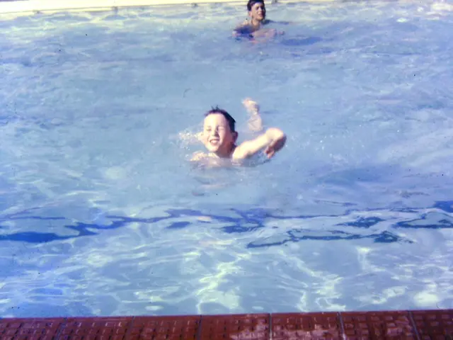 Aquatic instructional classes for juvenile refugees