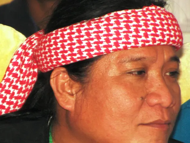 This is woman wearing clothes.